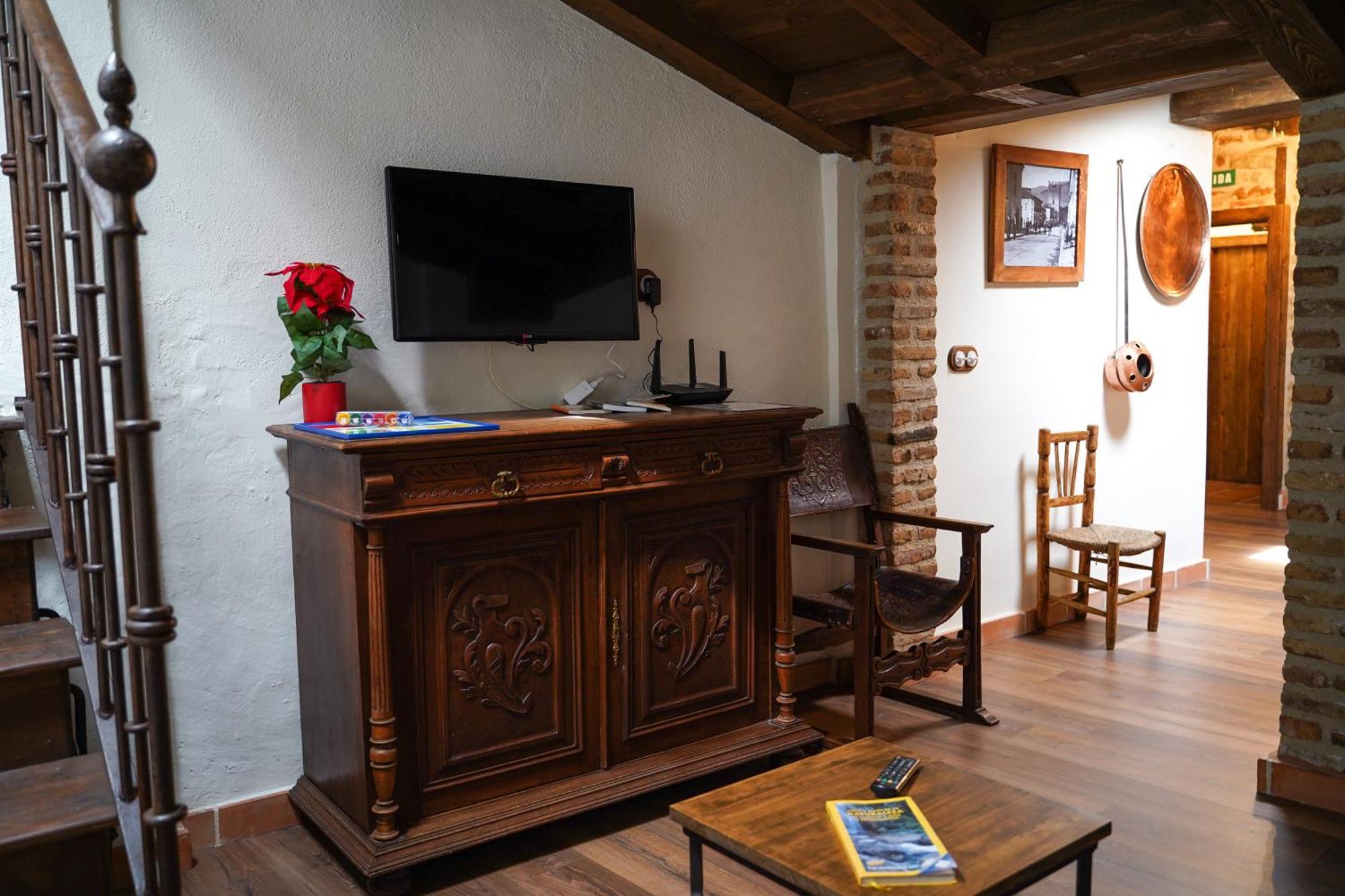 La Casa De La Abuela Amalia Lejlighed Arenas de San Pedro Eksteriør billede